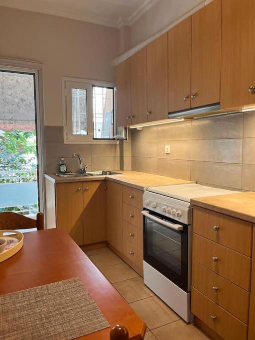 Carlito"S Apartment 1 Next To Metro Station Atene Esterno foto